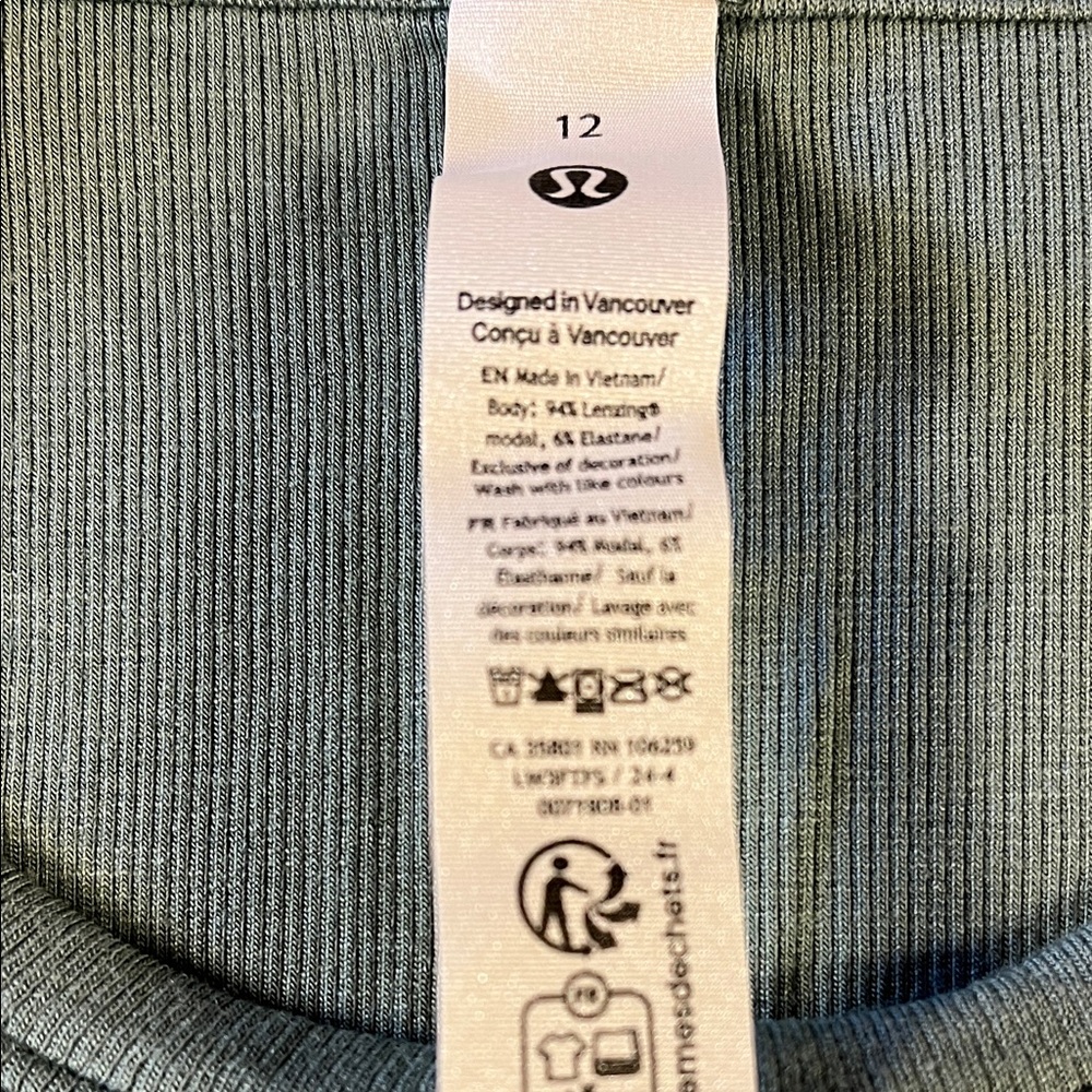 lululemon athletica Long Sleeve Tee in Green - Picture 3 of 5